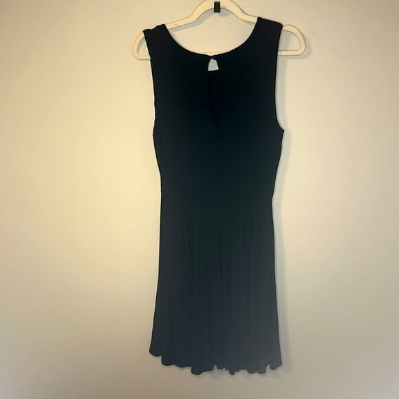 Willi Smith Black A-Line with with Key-Hole back Knee-Length Large - Picture 6 of 6